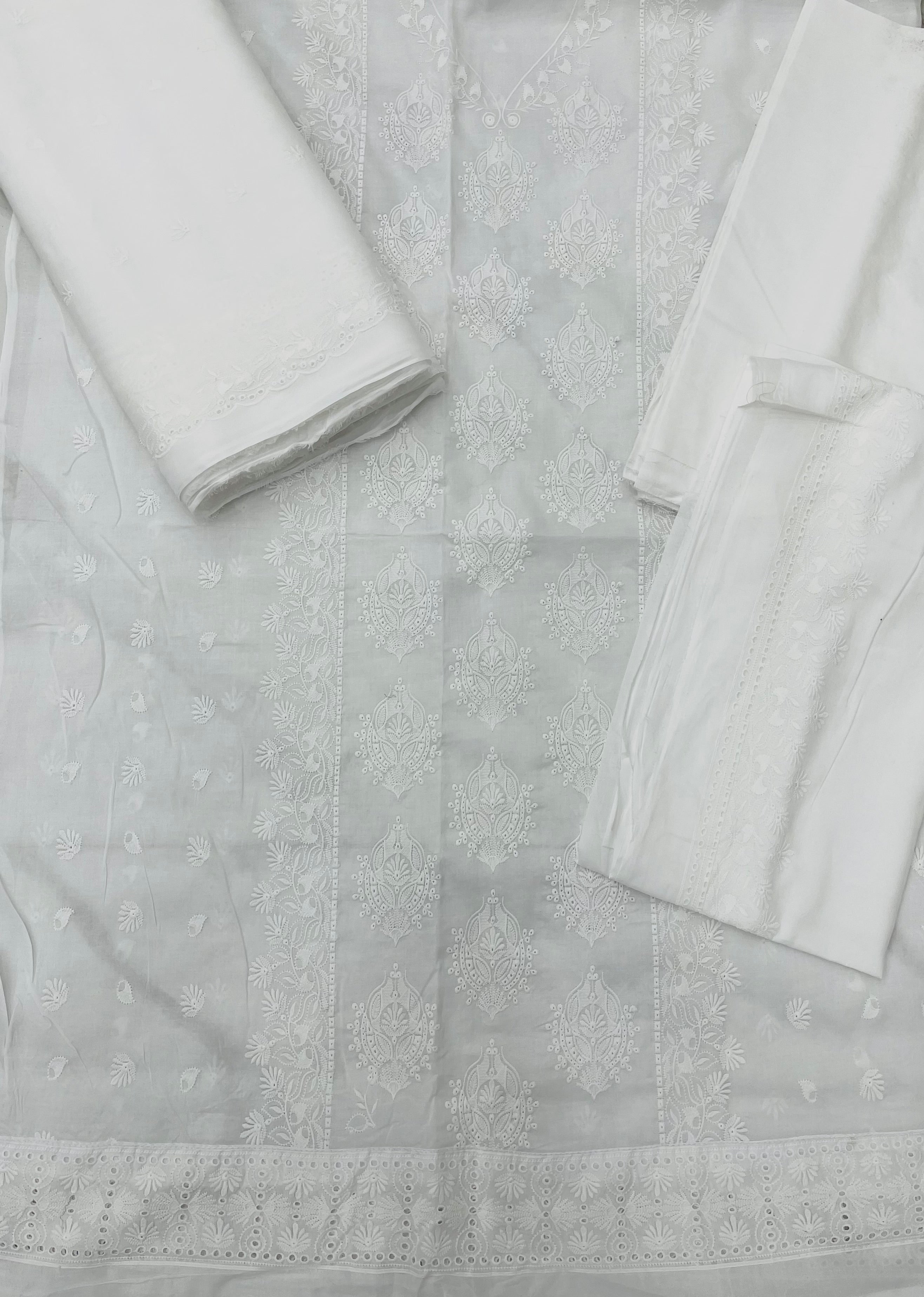 Qadri Arts – white Chikankari Elegance – 3PC