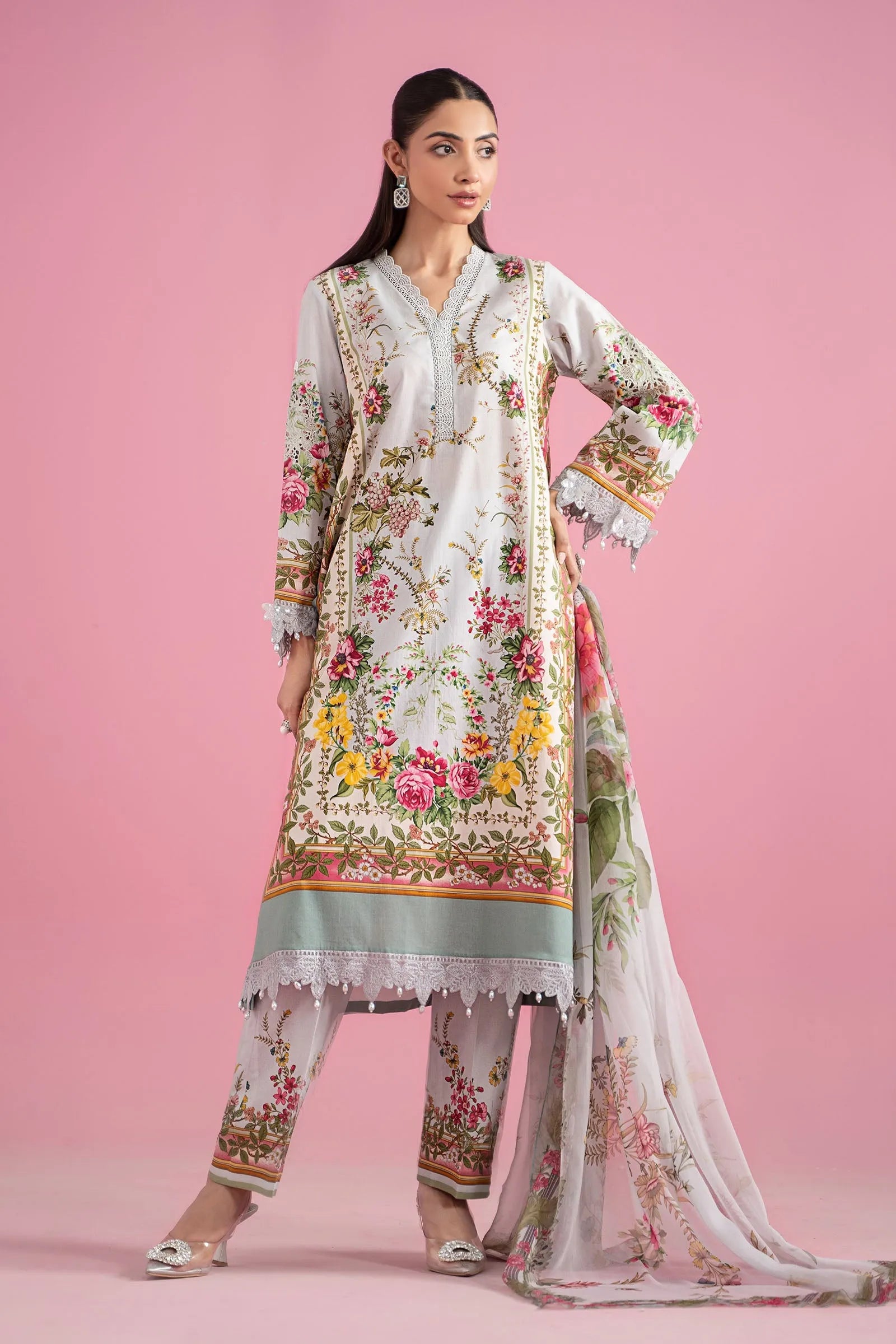 Maria B – Aqua Garden Floral Embroidered Lawn – 3PC