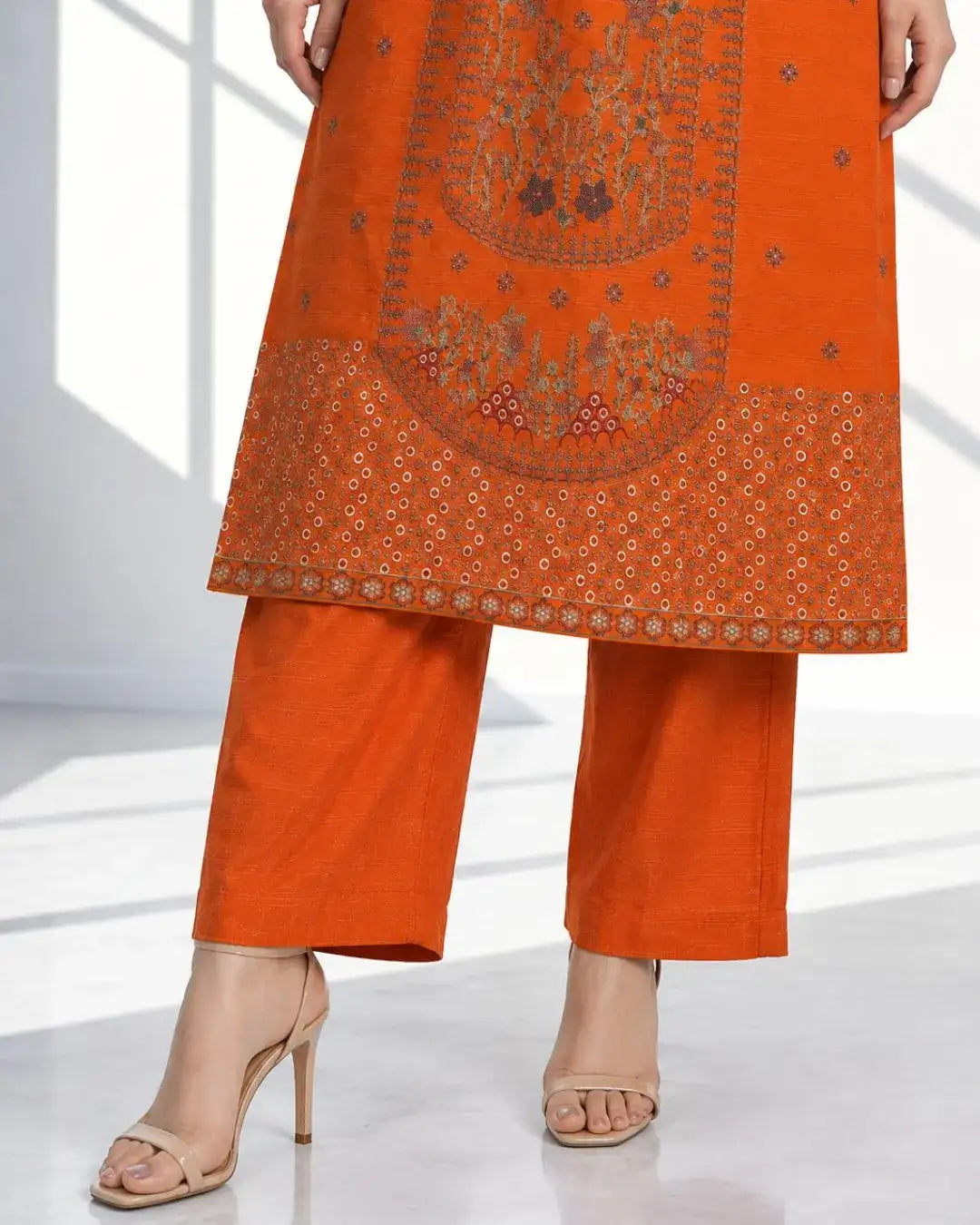 MIRASS — Embroidered Dhanak 2Pc