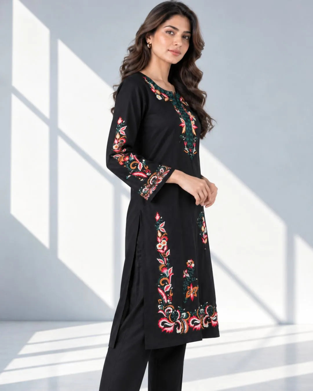 VASL — Embroidered Dhanak 2Pc