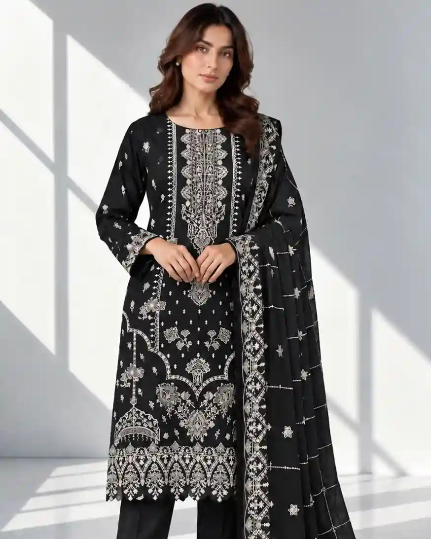 DIBAAJ — Embroidered Karandi 3Pc